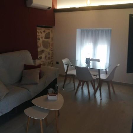 Pozo De Las Nieves Apartment Orgaz ภายนอก รูปภาพ